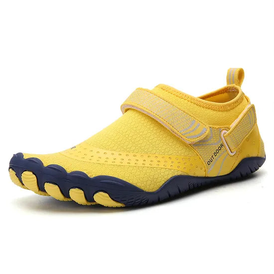 Lightweight water shoes, suitable for swimming at the beach, walking barefoot, or walking in streams.