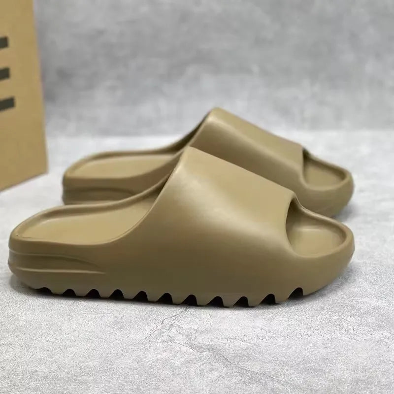 Solid color designer slippers, outdoor shoes, with shoe box
