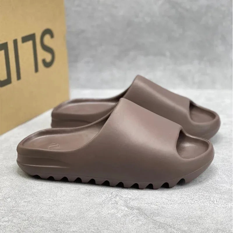 Solid color designer slippers, outdoor shoes, with shoe box